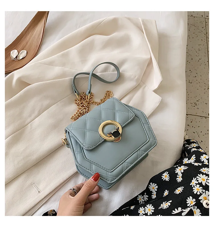 Elegant Female Flap Hexagon Bag 2020 High Quality Pu Leather Women's Designer Handbag Chain Shoulder Messenger Bag Travel Bag
Elegant Female Flap Hexagon Bag 2020 High Quality Pu Leather Women's Designer Handbag Chain Shoulder Messenger Bag Travel Bag