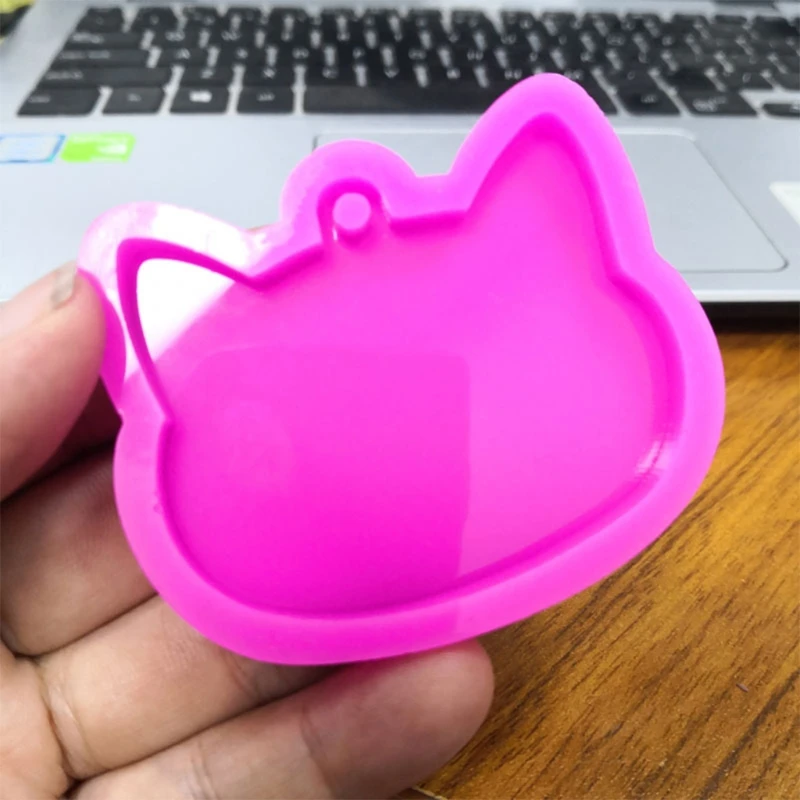 Crystal Epoxy Resin Mold Cat Head Keychain Casting Silicone Mould DIY Crafts Jewelry Making Tools
Crystal Epoxy Resin Mold Cat Head Keychain Casting Silicone Mould DIY Crafts Jewelry Making Tools
