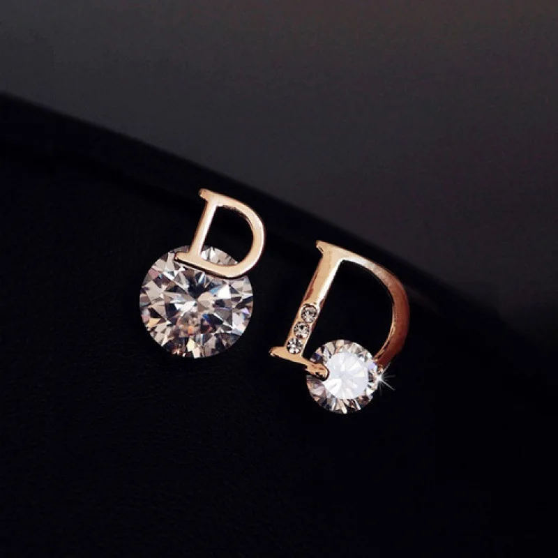 925 silver needle ear jewelry female exquisite Korean personality fashion earring jewelry
925 silver needle ear jewelry female exquisite Korean personality fashion earring jewelry