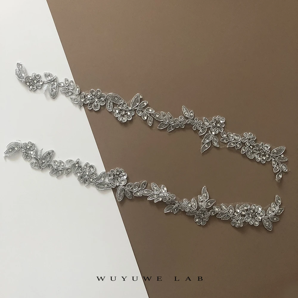 5Pcs Rhinestone Silver Thread Lace Applique Narrow Wedding Dress Clothing Decoration Material DIY Accessories Hot-Fix Lace Patch
5Pcs Rhinestone Silver Thread Lace Applique Narrow Wedding Dress Clothing Decoration Material DIY Accessories Hot-Fix Lace Patch
