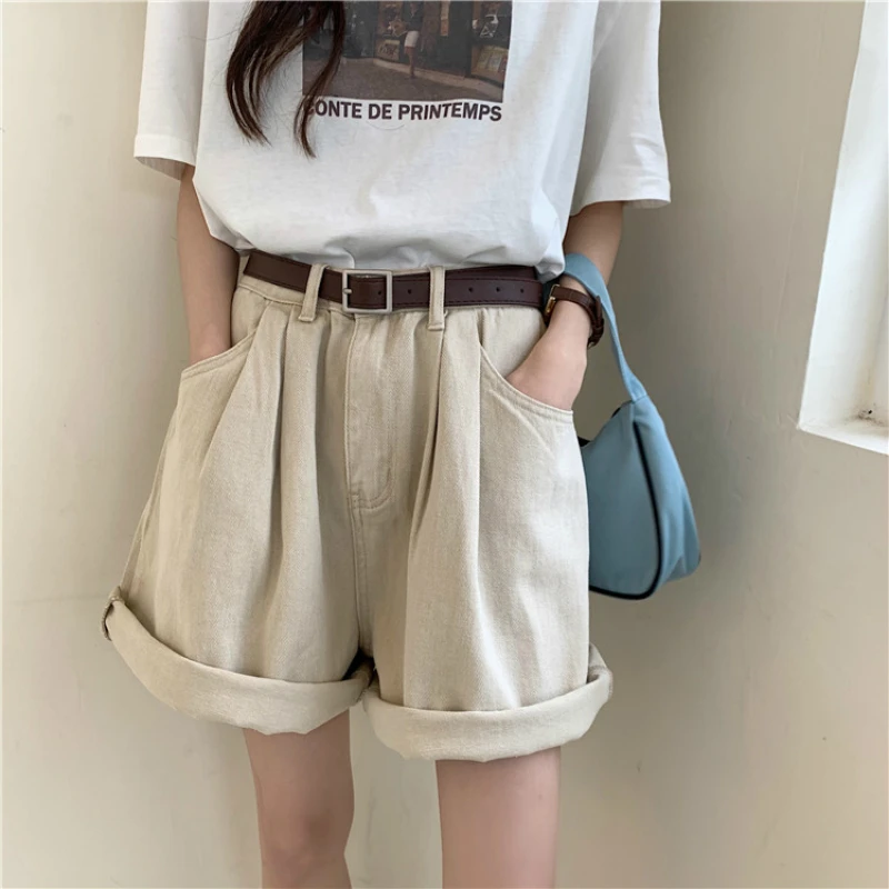 2021 Summer Women Cargo Shorts High Waist Women Summer High Waist Denim Shorts Short Loose Wide Leg Jeans Curl Edge
2021 Summer Women Cargo Shorts High Waist Women Summer High Waist Denim Shorts Short Loose Wide Leg Jeans Curl Edge