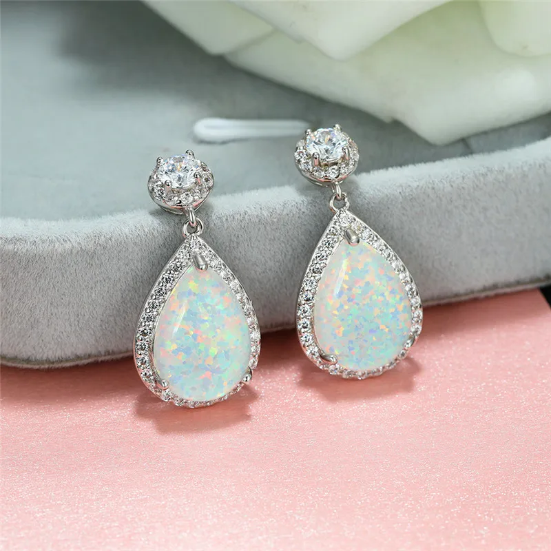 Vintage Female Blue White Opal Jewelry Charm Silver Color Dangle Earrings Dainty Round Crystal Stone Wedding Earrings For Women
Vintage Female Blue White Opal Jewelry Charm Silver Color Dangle Earrings Dainty Round Crystal Stone Wedding Earrings For Women