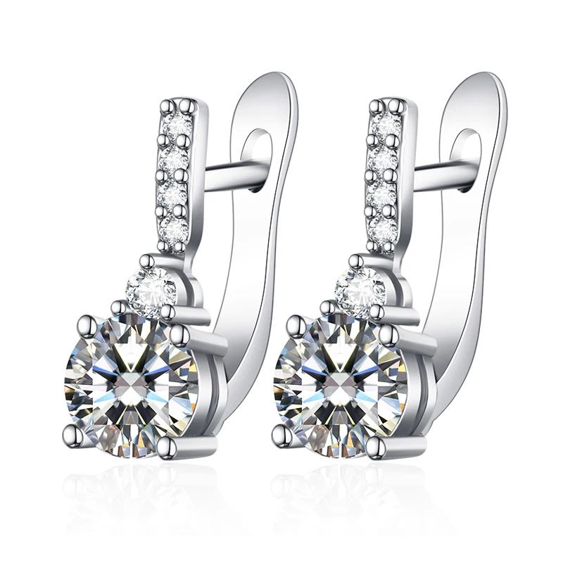 MAIKALE New White Cubic Zirconia Stud Earrings Classic Wild Gold Silver Color Plated CZ Earrings for Women Wedding Party Jewelry
MAIKALE New White Cubic Zirconia Stud Earrings Classic Wild Gold Silver Color Plated CZ Earrings for Women Wedding Party Jewelry