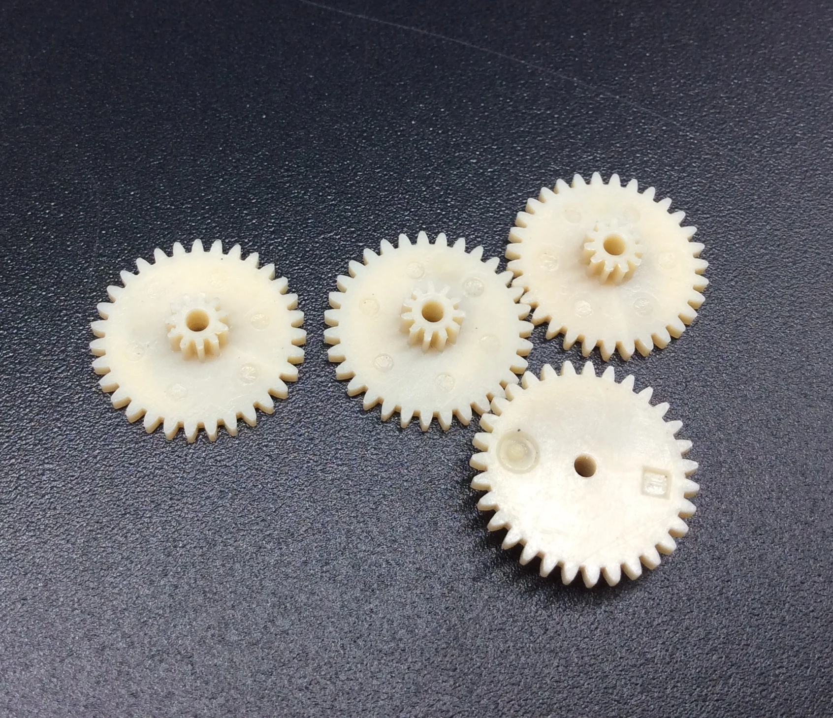 4pcs plastic gear for cassette deck audio player CD/VCD/DVD/LD tape recorder
4pcs plastic gear for cassette deck audio player CD/VCD/DVD/LD tape recorder