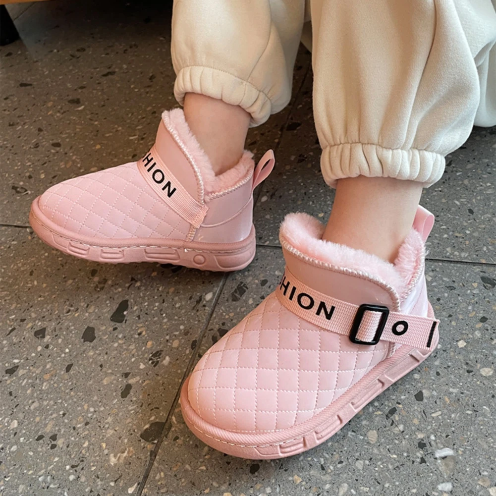 2021 New Children Snow Boots for Baby Girls' Velvet Thickened Flat Winter Warm Shoes Plush Fashion Platsform Short Boot For Kids
2021 New Children Snow Boots for Baby Girls' Velvet Thickened Flat Winter Warm Shoes Plush Fashion Platsform Short Boot For Kids