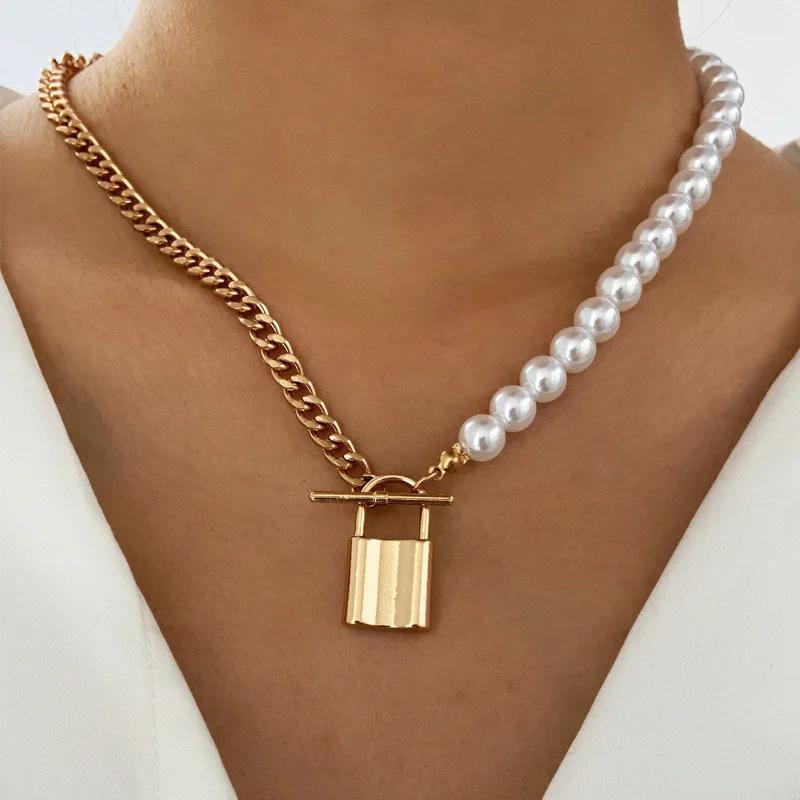 

LOVOACC Fashion Asymmetry Simulated Pearl Lock Pendant Necklace for Women Mujer Gold Color Chunky Linked Chain Chokers Necklaces