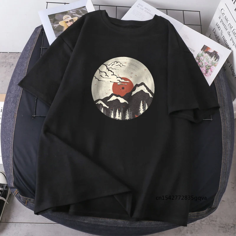 Mount Fuji Streetwear Women T-shirts O-Neck Short Sleeve Summer T-shirts Hip Hop White Casual Tops Tees Washable Woman
Mount Fuji Streetwear Women T-shirts O-Neck Short Sleeve Summer T-shirts Hip Hop White Casual Tops Tees Washable Woman