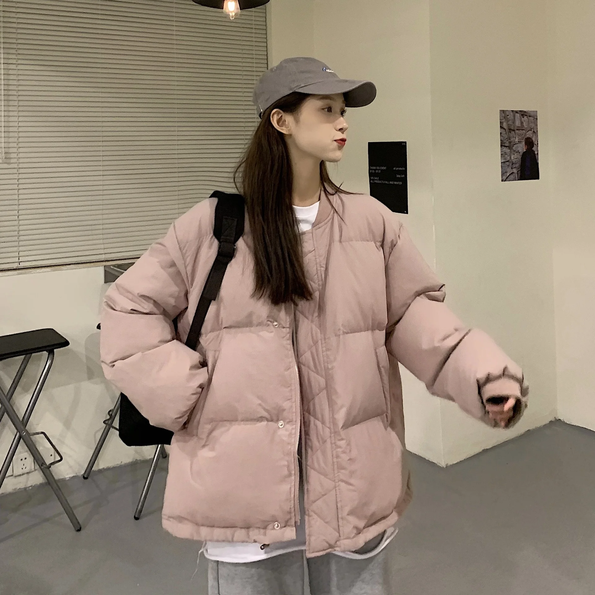 Cotton Clothes Women's Winter 2021 New Hand Stuffed Cotton Thickened Warm Loose Long Sleeved Cotton Clothes Coat X1611
Cotton Clothes Women's Winter 2021 New Hand Stuffed Cotton Thickened Warm Loose Long Sleeved Cotton Clothes Coat X1611