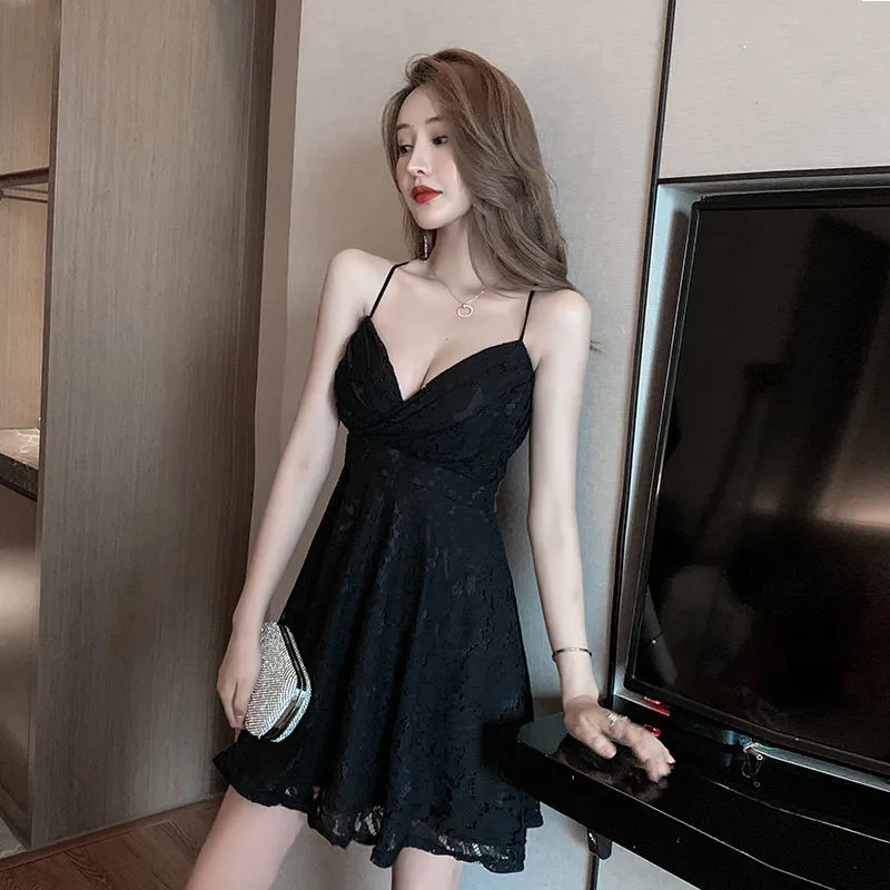 Fashion Lace Embroidery Sexy Mini Dress Summer Women Sleeveless Backless Strap Party Dresses For Woman Club Short Vestidos 2021
Fashion Lace Embroidery Sexy Mini Dress Summer Women Sleeveless Backless Strap Party Dresses For Woman Club Short Vestidos 2021