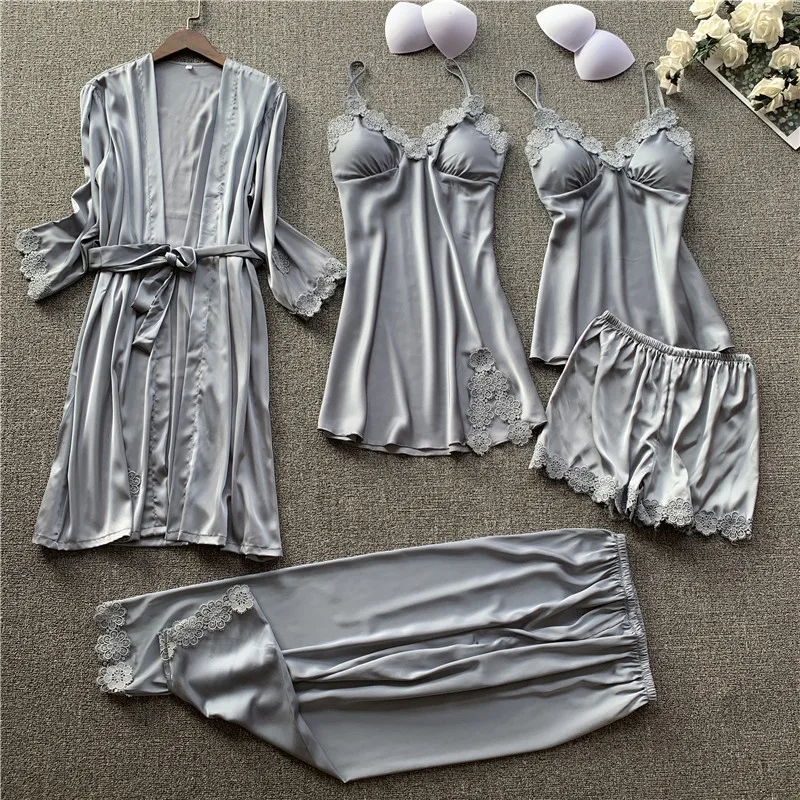 Spring Women Pajamas 5 PCS Satin Sleepwear Pijama Lace Home Wear Home Clothing Embroidery Sleep Lounge Pyjama with Chest Pads
Spring Women Pajamas 5 PCS Satin Sleepwear Pijama Lace Home Wear Home Clothing Embroidery Sleep Lounge Pyjama with Chest Pads