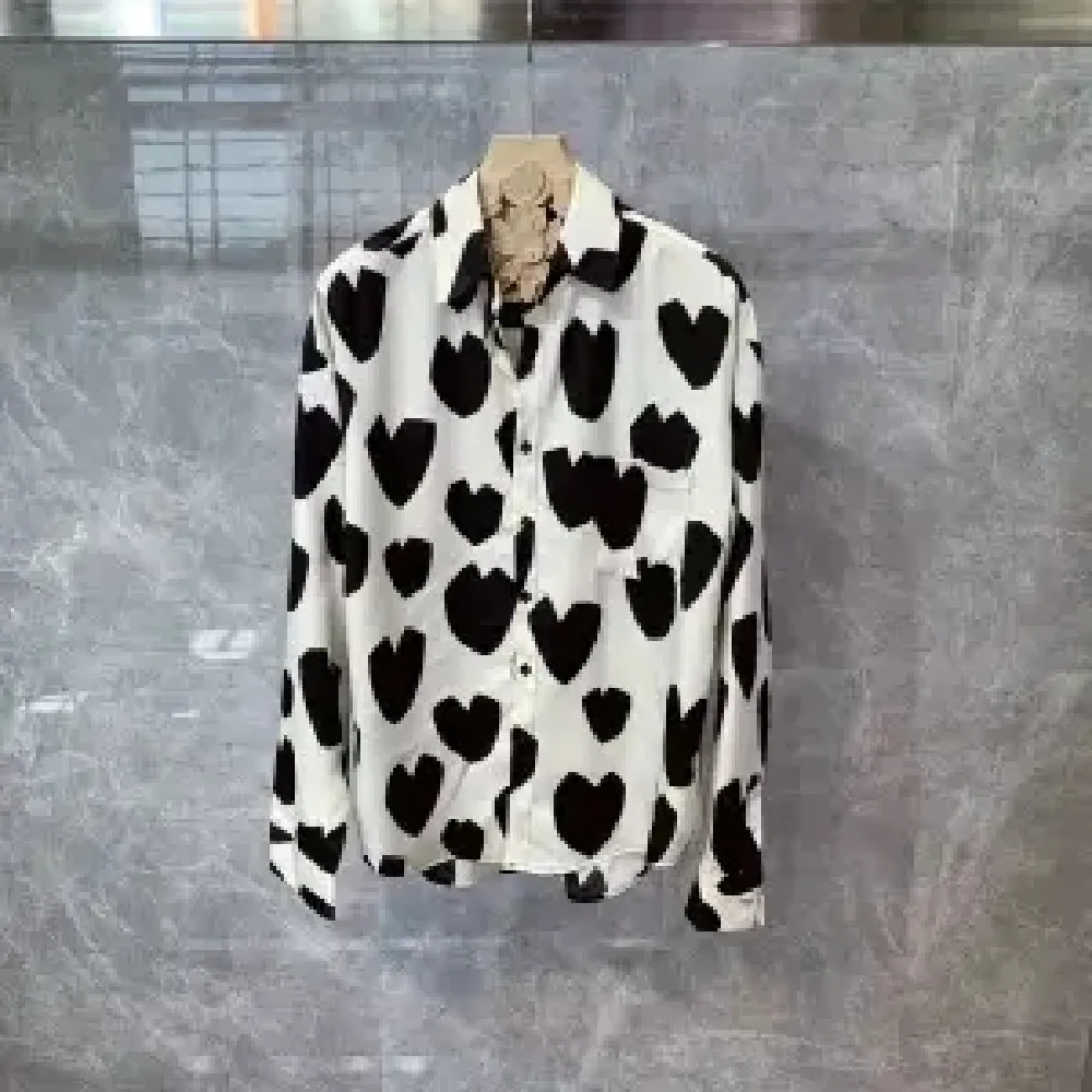 2021 New Spring and Autumn Print Long Sleeve Shirt Men's Trendy Fashion Loose Pu Handsome Shirt
2021 New Spring and Autumn Print Long Sleeve Shirt Men's Trendy Fashion Loose Pu Handsome Shirt