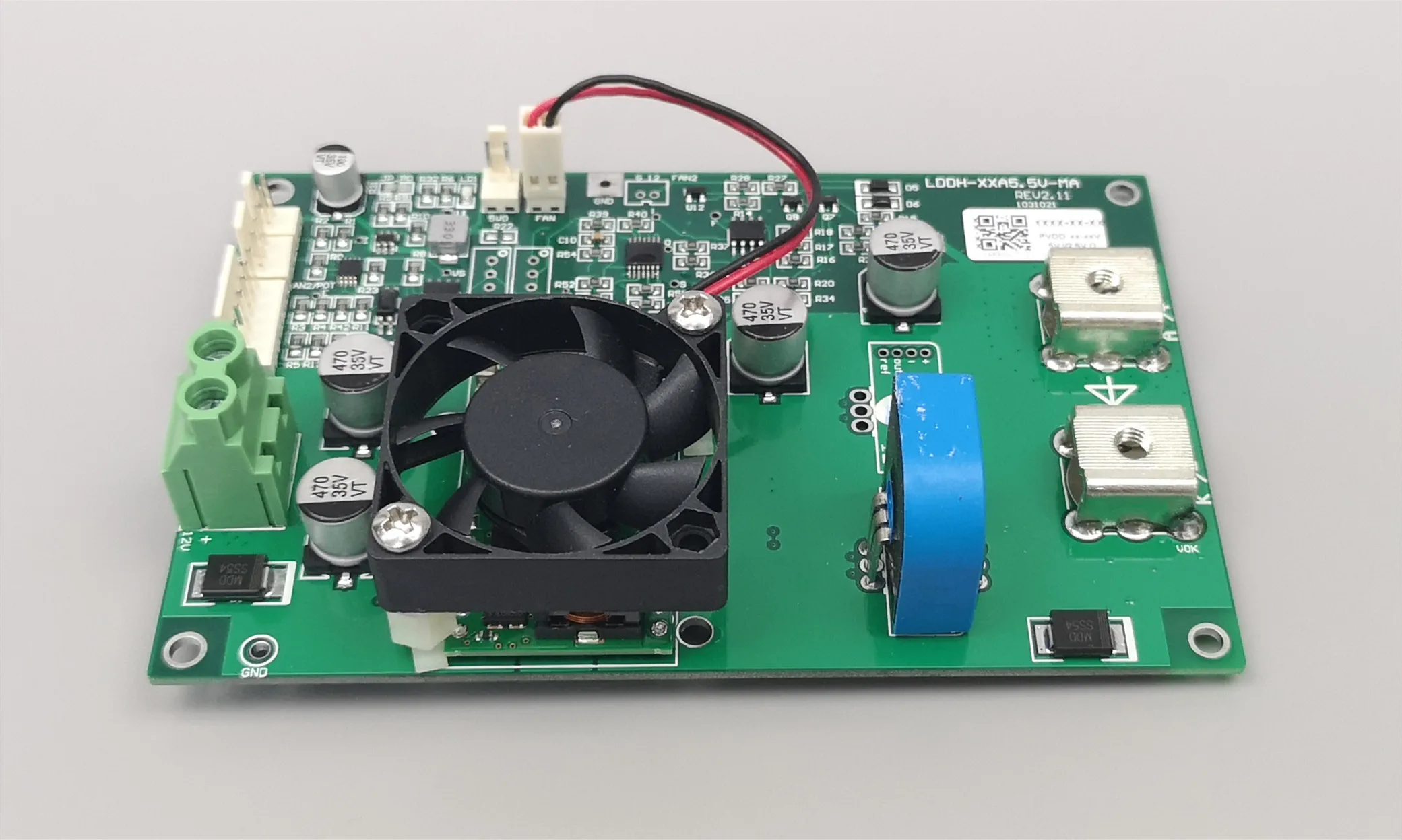 LDDH-xxA5.5V-MA лазерный Мощность доска, LD драйвер платы, 60A5.5V, высокоскоростной Adaptive
LDDH-xxA5.5V-MA лазерный Мощность доска, LD драйвер платы, 60A5.5V, высокоскоростной Adaptive