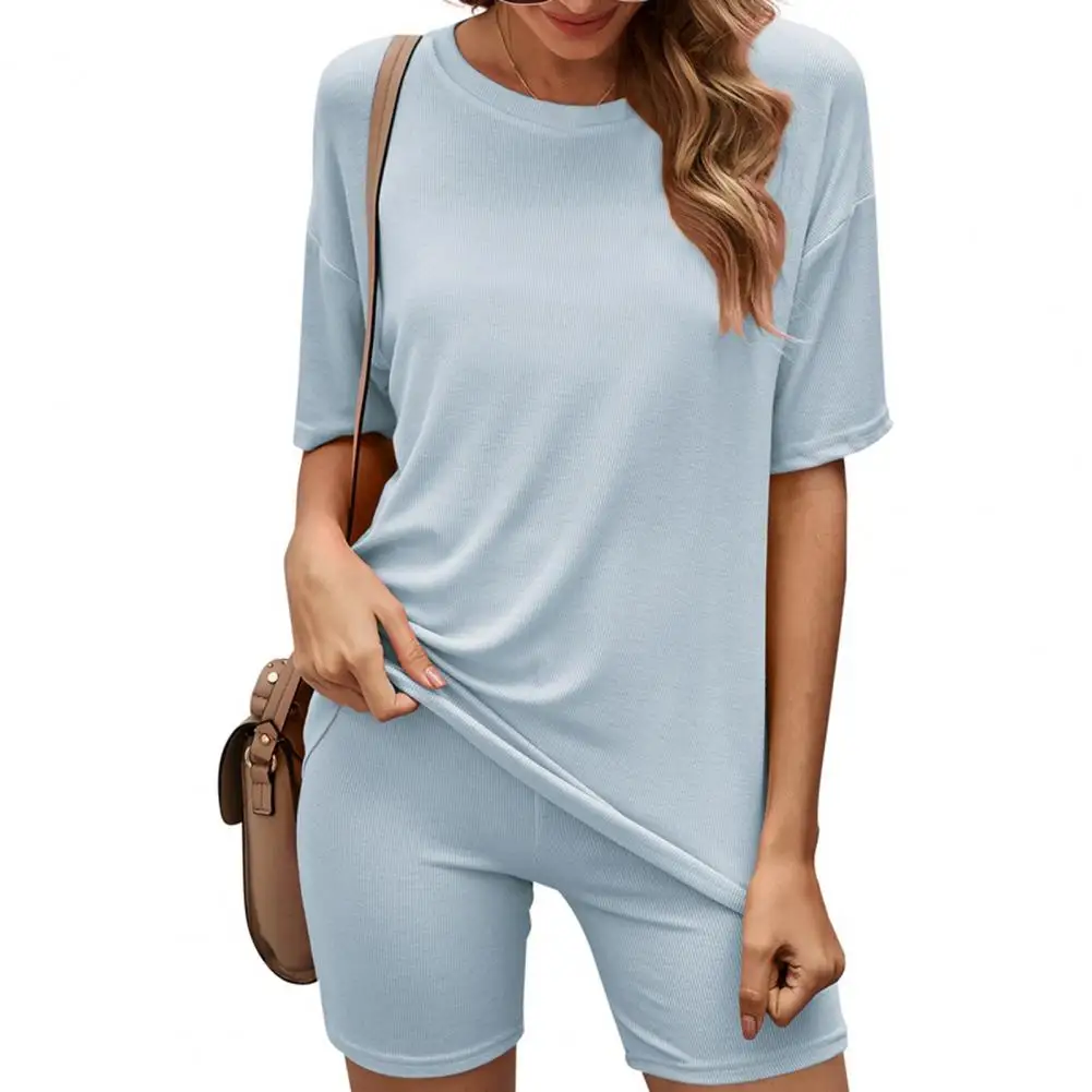 New Summer Women Fashion Sportswear Top and Shorts 2pc Set Ladies Casual O-Neck Pullover Short Sleeve T-Shirt
New Summer Women Fashion Sportswear Top and Shorts 2pc Set Ladies Casual O-Neck Pullover Short Sleeve T-Shirt