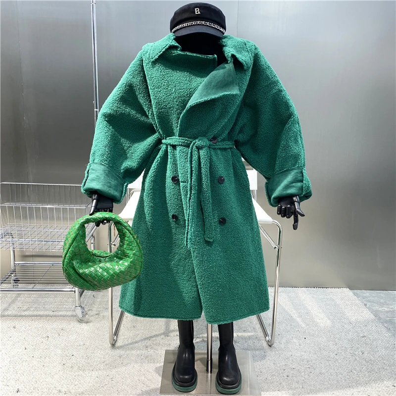 New Brand Niche Design Lamb Wool Warm Coat 2021 Winter Fashion Lapel Fur One Loose And Versatile Cashmere Jacket
New Brand Niche Design Lamb Wool Warm Coat 2021 Winter Fashion Lapel Fur One Loose And Versatile Cashmere Jacket