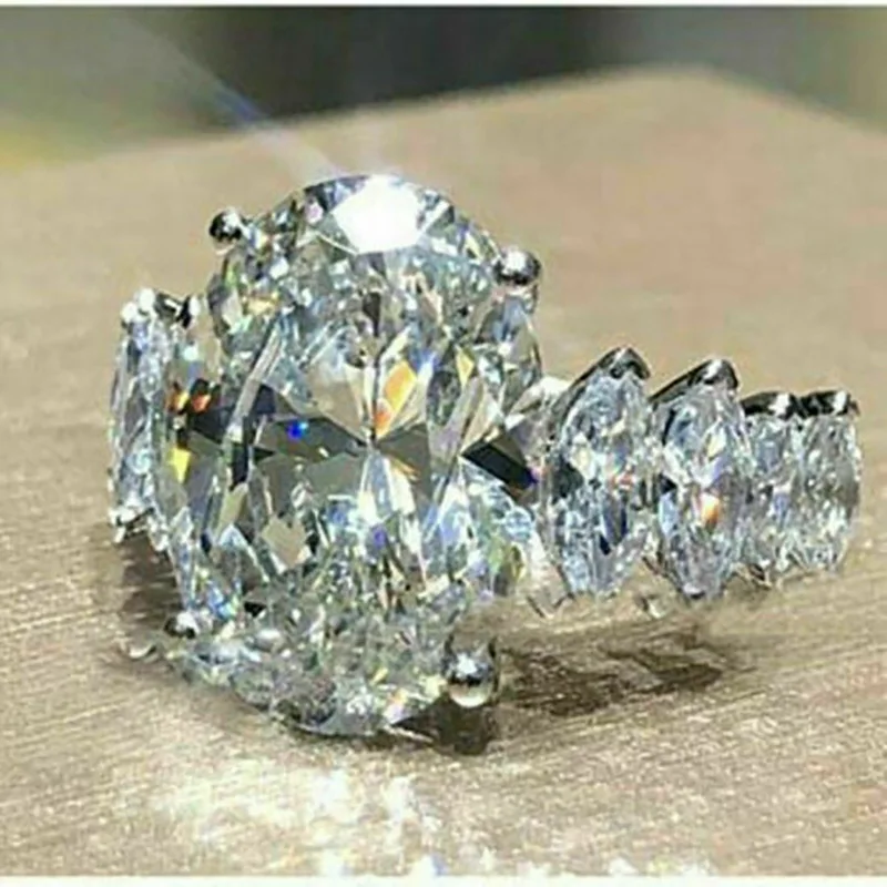 Luxury Trendy Wedding Bands Ring Large Oval&Marquise Shiny Cubic Zirconia Stones Rings For Women Bride Engagement Jewelry Gift
Luxury Trendy Wedding Bands Ring Large Oval&Marquise Shiny Cubic Zirconia Stones Rings For Women Bride Engagement Jewelry Gift