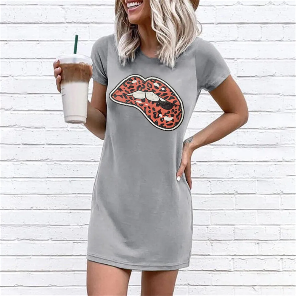 Leopard Big Lips Print Short T Shirt Dress Women 2020 New Fashion Short Sleeve Gray Summer Casual Straight Female Dresses
Leopard Big Lips Print Short T Shirt Dress Women 2020 New Fashion Short Sleeve Gray Summer Casual Straight Female Dresses