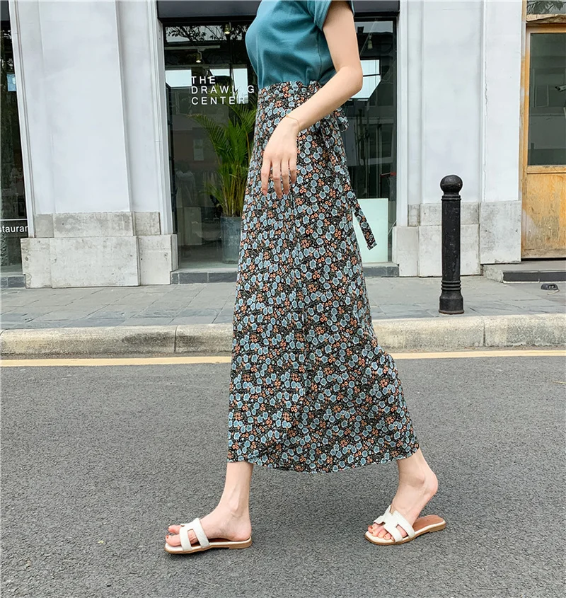 Sexy Wrap Skirt Vintage Print Floral Split Skirt Casual Long Skirts for Women Spring Summer Clothes Elegant Bohi Beah Skirts
Sexy Wrap Skirt Vintage Print Floral Split Skirt Casual Long Skirts for Women Spring Summer Clothes Elegant Bohi Beah Skirts