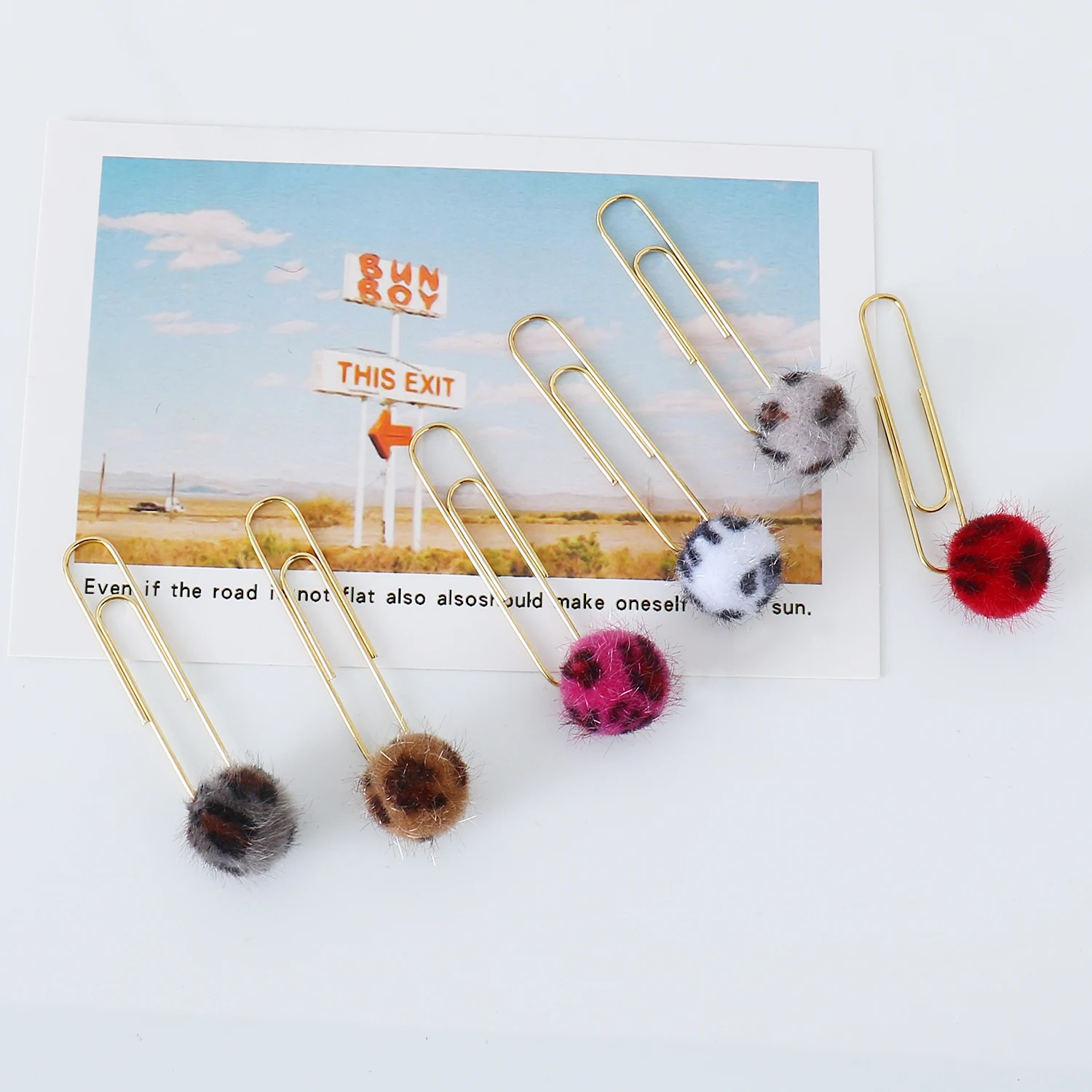 TUTU cute 10pcs Leopard grain metal office school paper clips bookmark fine student memo clips set stationery supplies H0516
TUTU cute 10pcs Leopard grain metal office school paper clips bookmark fine student memo clips set stationery supplies H0516