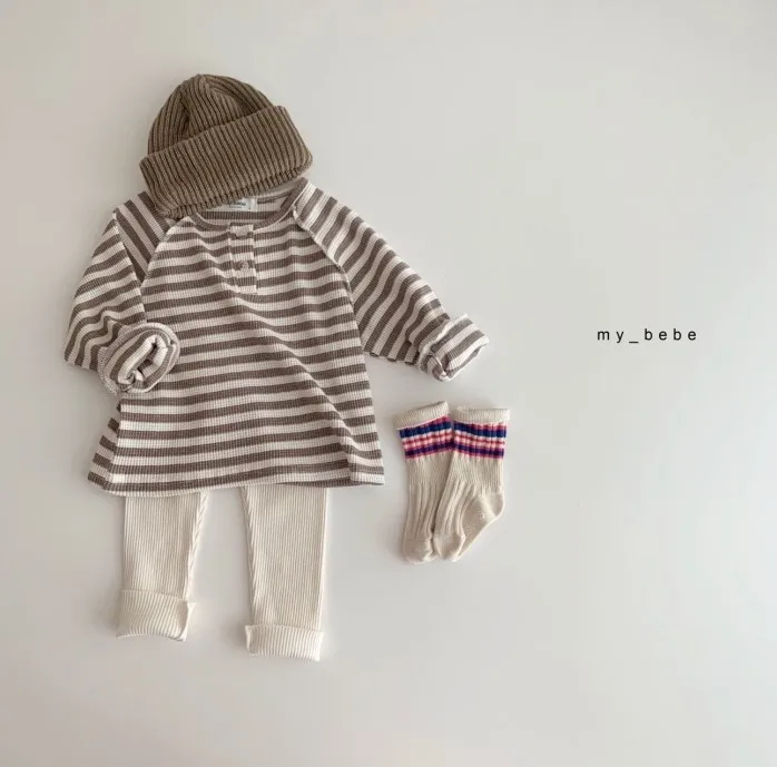 Children's Sleeve Mid-Length T-shirt for Boys and Girls Loose Casual All-match Shirt Spring
Children's Sleeve Mid-Length T-shirt for Boys and Girls Loose Casual All-match Shirt Spring