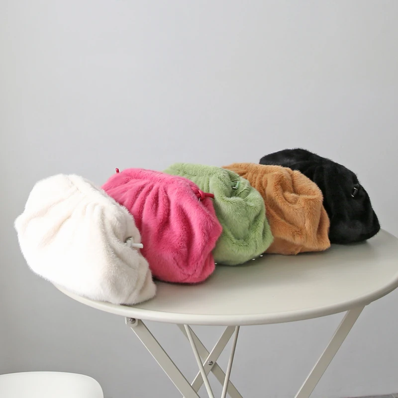 New Fashion Cloud Bag Ladies Fashion Rabbit Fur Clutch Hand Bag Soft Leather Dumpling Hobo Shoulder Bag Purse
New Fashion Cloud Bag Ladies Fashion Rabbit Fur Clutch Hand Bag Soft Leather Dumpling Hobo Shoulder Bag Purse