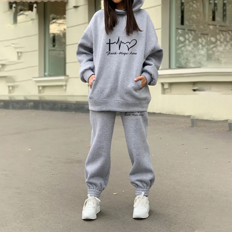 Winter 2021 Hooded Long Sleeve Hoodie Pants Suit Print Women's Set Oversize Fleece Sport Two Piece Set Casual Tracksuits Woman
Winter 2021 Hooded Long Sleeve Hoodie Pants Suit Print Women's Set Oversize Fleece Sport Two Piece Set Casual Tracksuits Woman