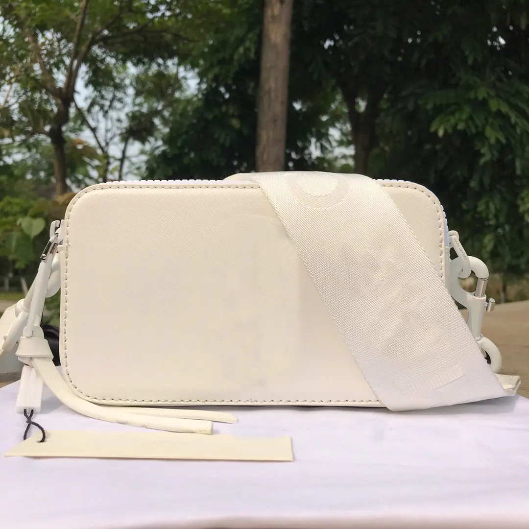 Crossbody bags designer handbags for women 2021 designer luxury fashion shoulder bag wide shoulder strap genuine leather bags
Crossbody bags designer handbags for women 2021 designer luxury fashion shoulder bag wide shoulder strap genuine leather bags