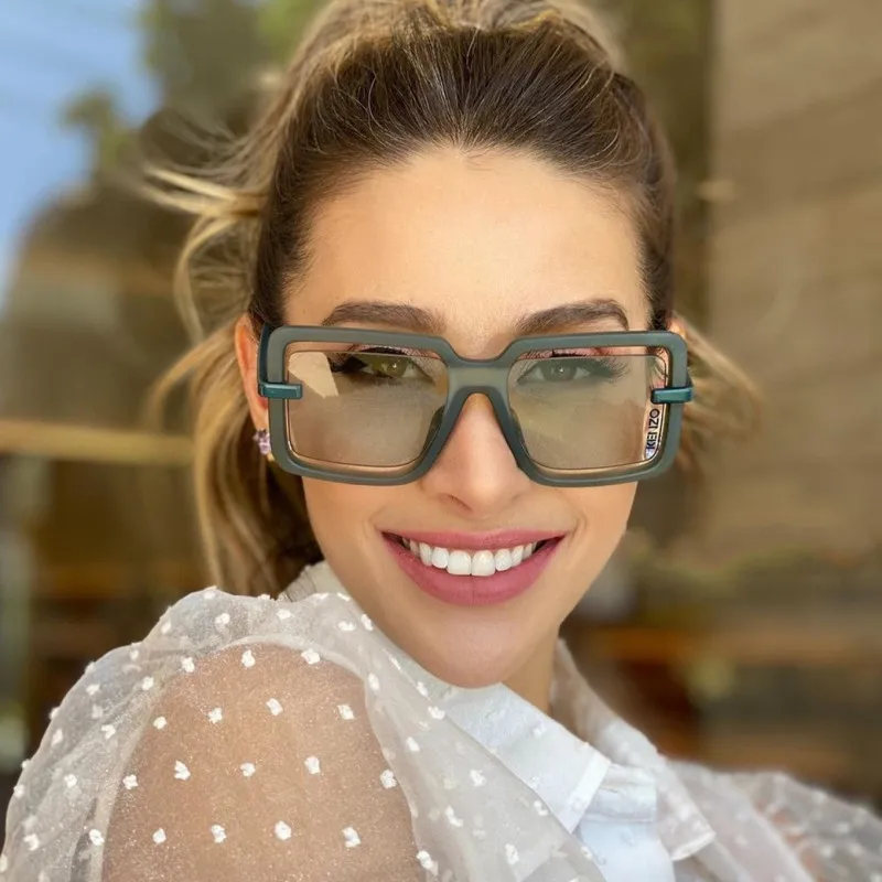 New Fashion Hollow Designer Square Sunglasses For Women Leopard Glasses Vintage Luxury Brand Eyewear Black Oversized Shades
New Fashion Hollow Designer Square Sunglasses For Women Leopard Glasses Vintage Luxury Brand Eyewear Black Oversized Shades