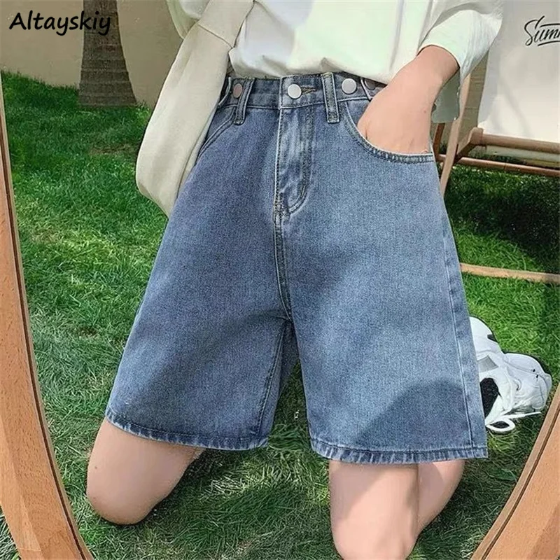 Women Shorts Denim Knee Length High Waist Retro Baggy BF Hip-pop Students Leisure Korean Style Harajuku Outwear Simple Wide-leg
Women Shorts Denim Knee Length High Waist Retro Baggy BF Hip-pop Students Leisure Korean Style Harajuku Outwear Simple Wide-leg
