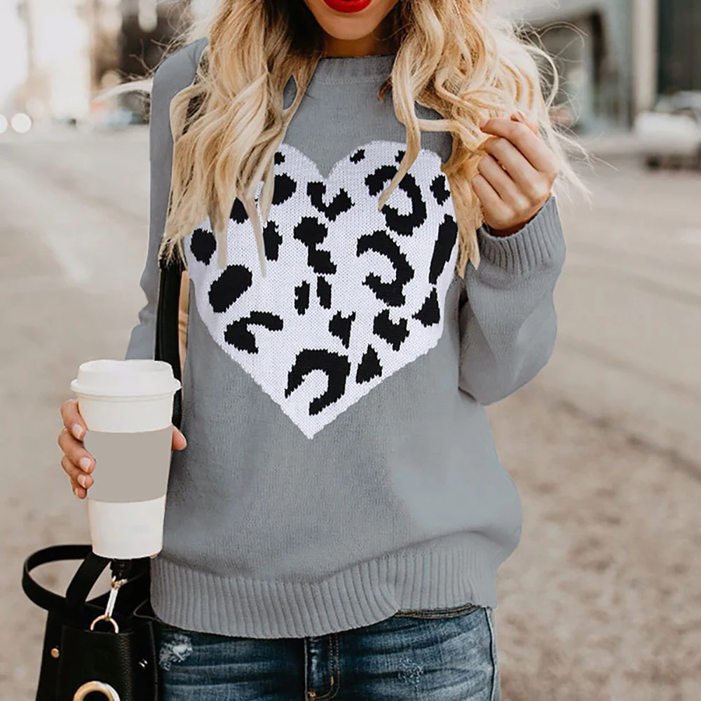 European And American Autumn And Winter New Women's Round Neck Fashion Pullover Leopard Print Love Sweater
European And American Autumn And Winter New Women's Round Neck Fashion Pullover Leopard Print Love Sweater