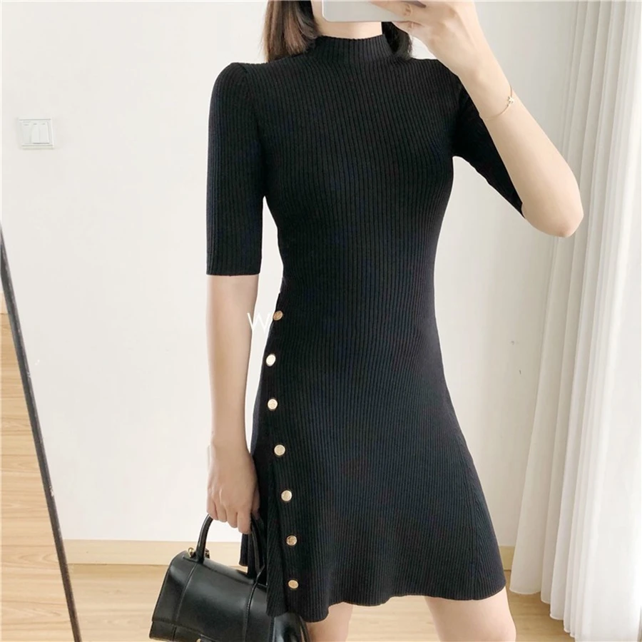 2021 New Women Solid Slimming Side Buttons Slit Black Dress Elegant Temperament Round Neck Rivet Rib Knitted Pullover Long Dress
2021 New Women Solid Slimming Side Buttons Slit Black Dress Elegant Temperament Round Neck Rivet Rib Knitted Pullover Long Dress