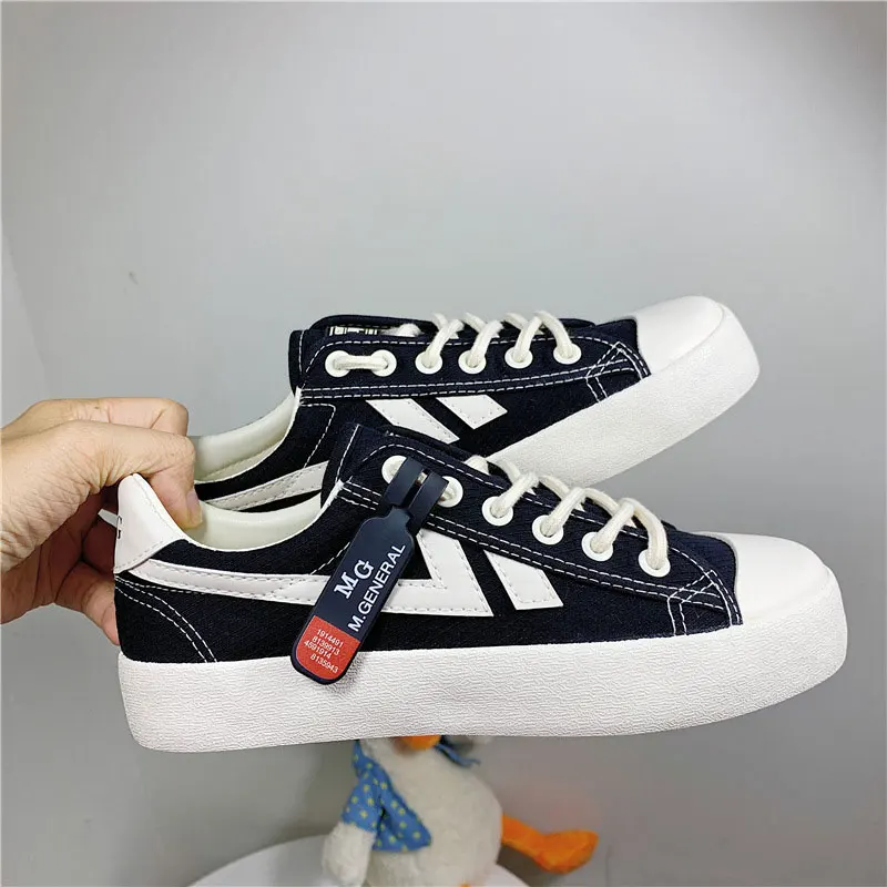 2021 Low Platform Sneakers Women Shoes Female Pu Leather Walking Sneakers Loafers White Flat Slip on Vulcanize casual shoes
2021 Low Platform Sneakers Women Shoes Female Pu Leather Walking Sneakers Loafers White Flat Slip on Vulcanize casual shoes