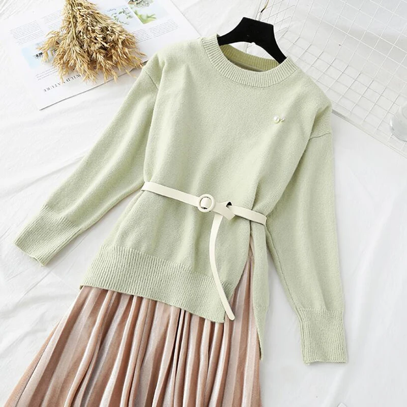 Women Sweater Dresses Autumn Winter Belt Two-piece Set Knitted Dress High Quality Sweater Tops + Velvet Pleated Sling Dress
Women Sweater Dresses Autumn Winter Belt Two-piece Set Knitted Dress High Quality Sweater Tops + Velvet Pleated Sling Dress