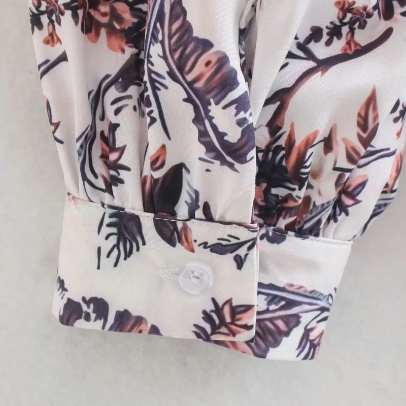 Summer Women Vintage Printing Single Pocket Shirt Female Long Sleeve Blouse Casual Lady Loose Tops Blusas S9066
Summer Women Vintage Printing Single Pocket Shirt Female Long Sleeve Blouse Casual Lady Loose Tops Blusas S9066