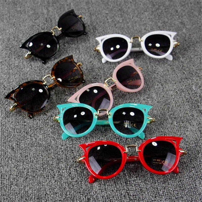 Retro Vintage Cat Eye Sunglasses for Kids, Cateye Sunglasses Cute Metal Plastic Frame for Baby Girls Boys Children Age 3-9
Retro Vintage Cat Eye Sunglasses for Kids, Cateye Sunglasses Cute Metal Plastic Frame for Baby Girls Boys Children Age 3-9