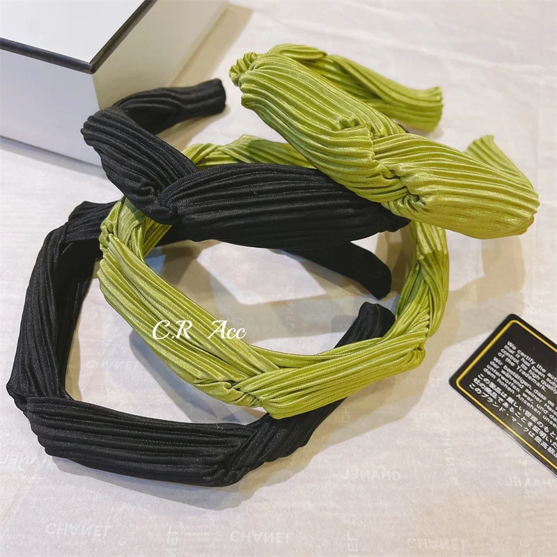 Colorful Folds Fabric Hairbands For Women Headbands Flower Hair Bow Hair Accessories for Girls Crown Knot Headband Hair Band
Colorful Folds Fabric Hairbands For Women Headbands Flower Hair Bow Hair Accessories for Girls Crown Knot Headband Hair Band