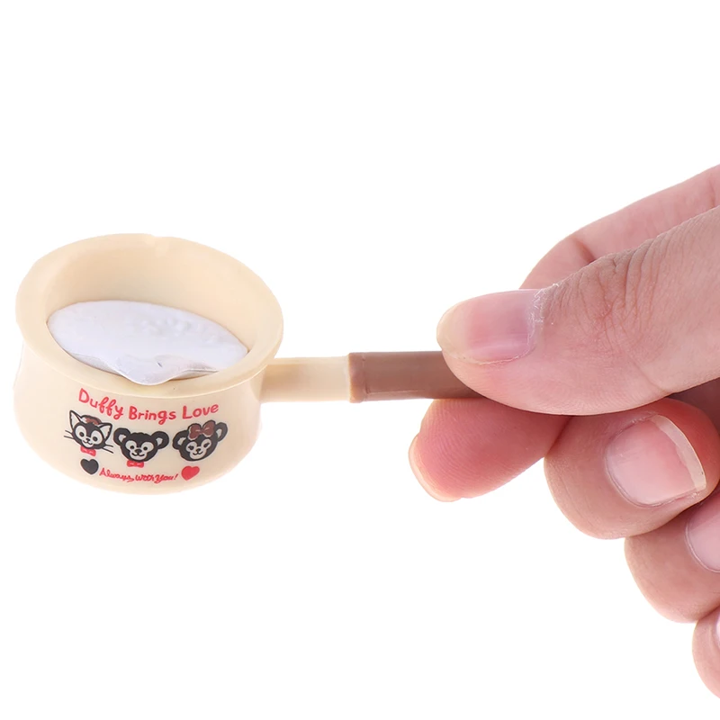Dollhouse decoration simulation food play cute Duffy milk pot DIY accessories doll house accessories kitchen toys
Dollhouse decoration simulation food play cute Duffy milk pot DIY accessories doll house accessories kitchen toys