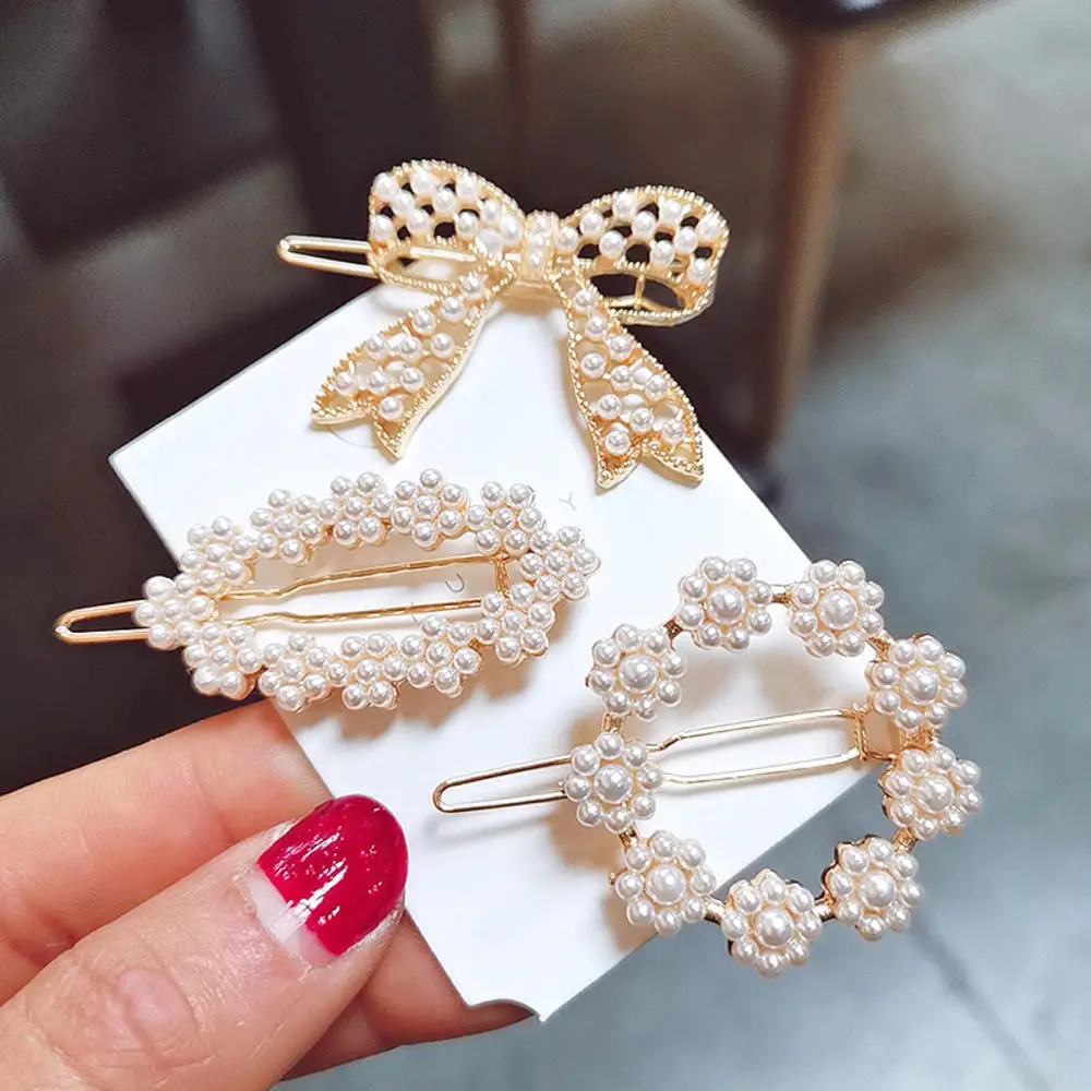 Elegant Temperament Pearl Hairpin Retro Bow Edge Clip Bangs Hair Clip Top Clip Hair Accessories For Women Girls
Elegant Temperament Pearl Hairpin Retro Bow Edge Clip Bangs Hair Clip Top Clip Hair Accessories For Women Girls