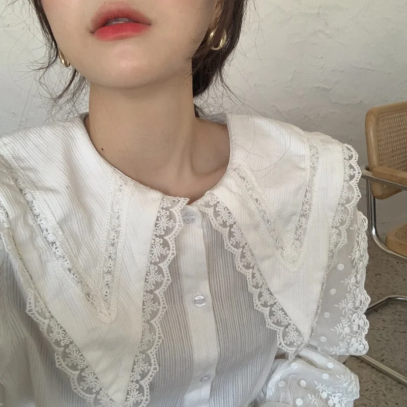 2021 New Arrival Elegant Tops Women Shirt Lace Stitching Lantern Sleeve Doll Collar Korean Style Loose Blouse Blusas
2021 New Arrival Elegant Tops Women Shirt Lace Stitching Lantern Sleeve Doll Collar Korean Style Loose Blouse Blusas