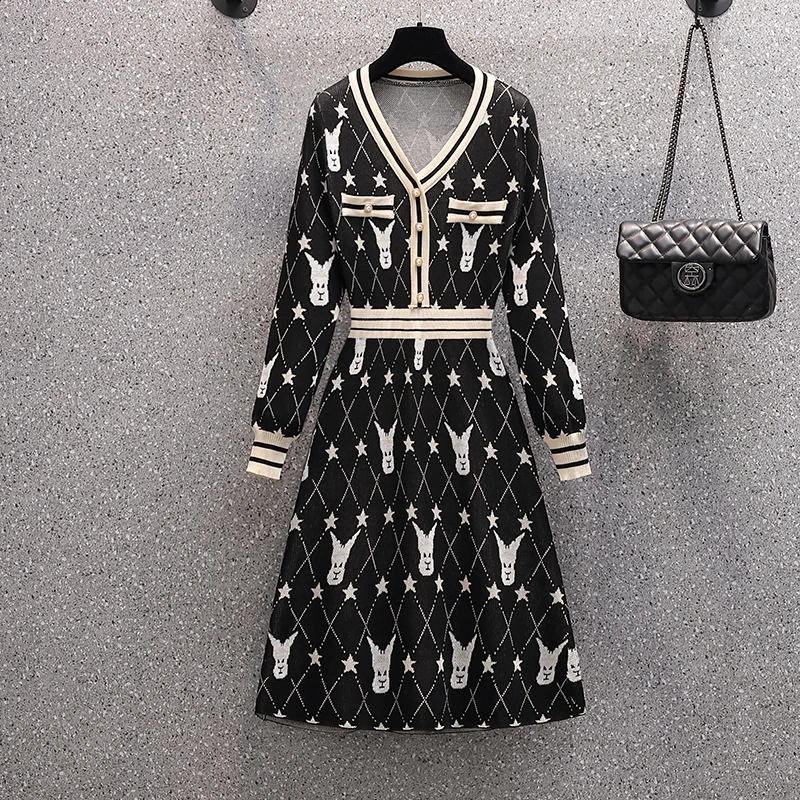 2021 New Autumn Winter French Vintage Knitted Dress Women V-neck Long Sleeve Jacquard Small Fragrance Sweater Dress Robe Femme
2021 New Autumn Winter French Vintage Knitted Dress Women V-neck Long Sleeve Jacquard Small Fragrance Sweater Dress Robe Femme