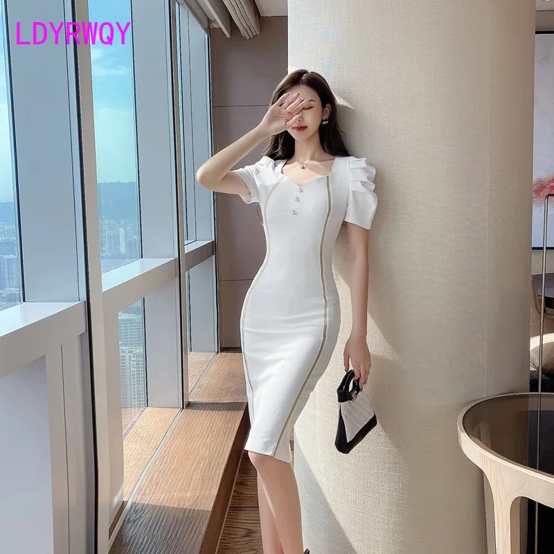 LDYRWQY Dress waist summer new style female summer 2021 square neck stitching split hip bag Knee-Length
LDYRWQY Dress waist summer new style female summer 2021 square neck stitching split hip bag Knee-Length