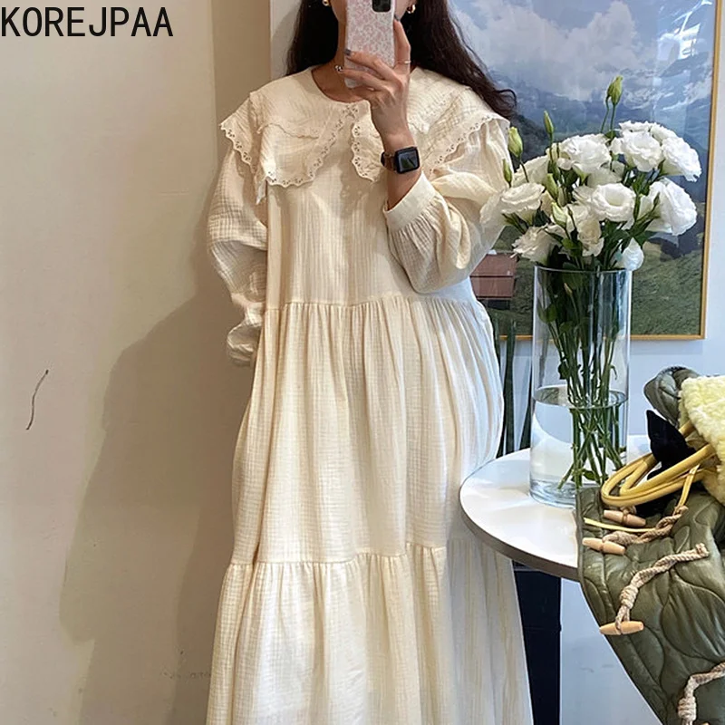Korejpaa Lace Stitching Peter Pan Collar Dress Women Ruched High Waist Elegant Puff Sleeve Dresses Female Outwear Autumn 2021
Korejpaa Lace Stitching Peter Pan Collar Dress Women Ruched High Waist Elegant Puff Sleeve Dresses Female Outwear Autumn 2021