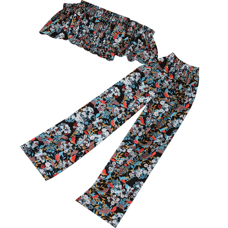 style printing fashionable two piece suit women's 2021 summer new shoulder top short high waist wide leg pants fashion
style printing fashionable two piece suit women's 2021 summer new shoulder top short high waist wide leg pants fashion