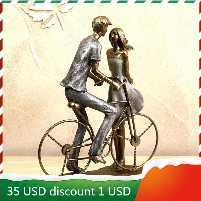 New Year Romance Lovers Statue Handmade Campus Engagement Couple Statue Valentine's Day Decoration Wedding Craft Love Jewelry
New Year Romance Lovers Statue Handmade Campus Engagement Couple Statue Valentine's Day Decoration Wedding Craft Love Jewelry