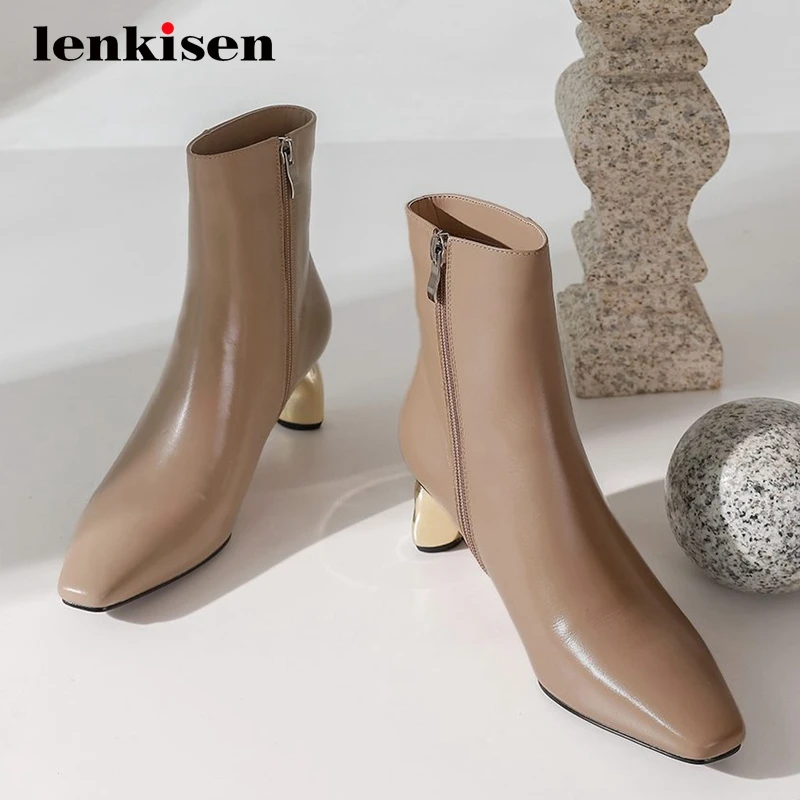 Женские ботильоны на молнии Lenkisen, корейские элегантные ботинки из натуральной кожи на необычном высоком каблуке с маленьким квадратным нос...
Женские ботильоны на молнии Lenkisen, корейские элегантные ботинки из натуральной кожи на необычном высоком каблуке с маленьким квадратным нос...