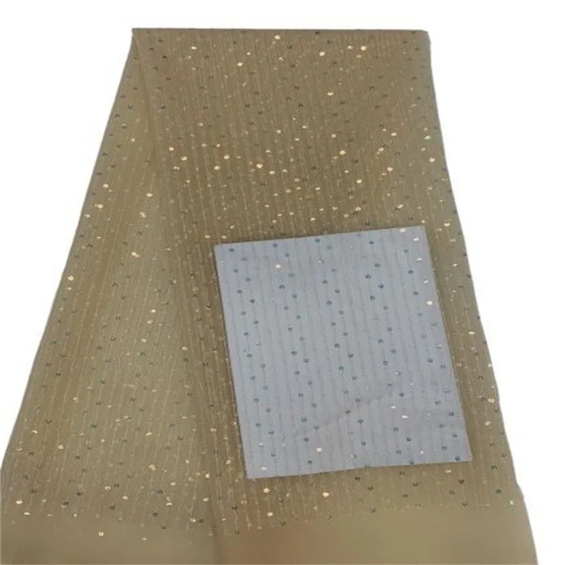 Кружевная ткань белого цвета, 2022 золото, высококачественное Сетчатое кружево, свадебное нигерийское платье, кружево для женщин
Кружевная ткань белого цвета, 2022 золото, высококачественное Сетчатое кружево, свадебное нигерийское платье, кружево для женщин