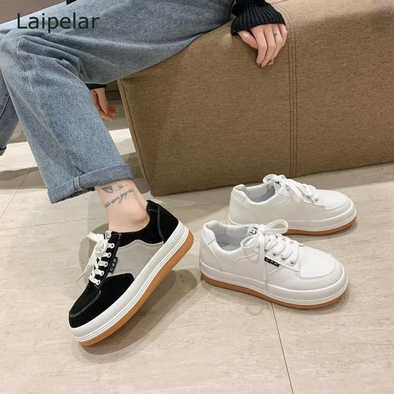 Women's Casual Sneakers 2020 New Big-Toed Shoes White Shoes Thick-Soled Round Toe Student Casual Sports Shoes Sneakers
Women's Casual Sneakers 2020 New Big-Toed Shoes White Shoes Thick-Soled Round Toe Student Casual Sports Shoes Sneakers