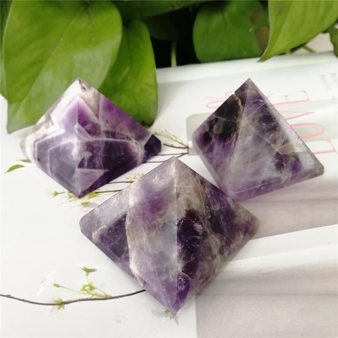 1PC 38-42MM Beautiful natural Dream amethyst point quartz crystal pyramid reiki healing natural stones and minerals
1PC 38-42MM Beautiful natural Dream amethyst point quartz crystal pyramid reiki healing natural stones and minerals
