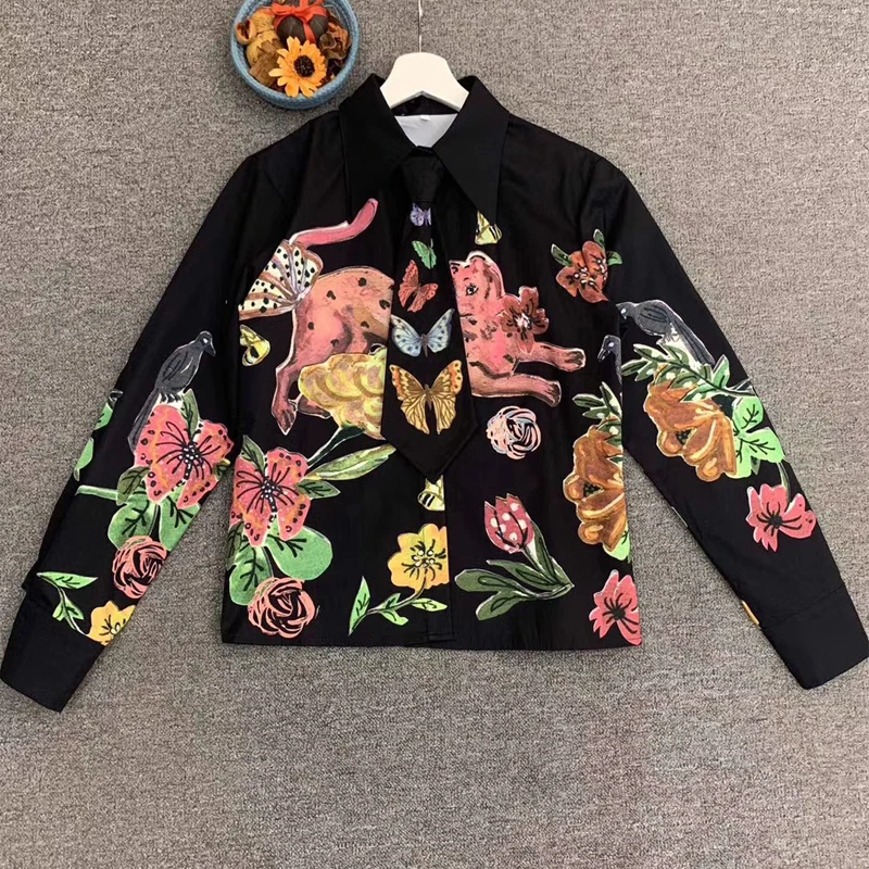 2021 spring women new design animal printed blouse pink white black butterfly printed women shirts with tie
2021 spring women new design animal printed blouse pink white black butterfly printed women shirts with tie