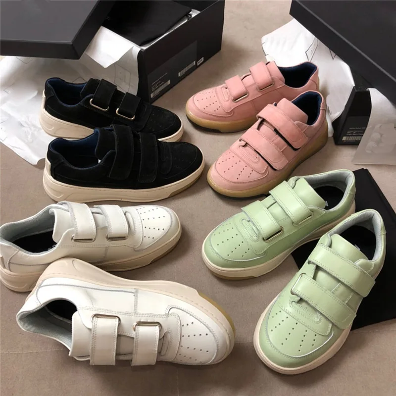 Early Spring New European And American Catwalk Velcro White Shoes, Thick-soled Comfortable All-match Lazy Sneakers Hook & Loop
Early Spring New European And American Catwalk Velcro White Shoes, Thick-soled Comfortable All-match Lazy Sneakers Hook & Loop