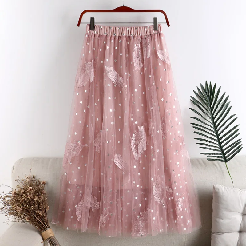 2020 Women's Wild Skirt For Women's High Waist Pleated Mesh Glitter Long Skirt Sparkle Lady Tulle embroidery Big swing Skirt
2020 Women's Wild Skirt For Women's High Waist Pleated Mesh Glitter Long Skirt Sparkle Lady Tulle embroidery Big swing Skirt